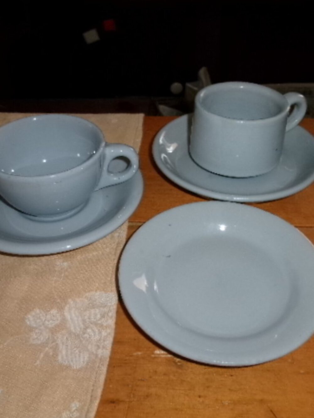 The American Diner Syracuse China Blue Lune 5 pc 2 cup 2 saucer pie plate